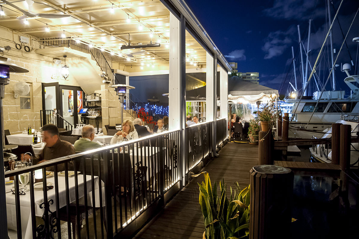 serafinaitalianrestaurauntfortlauderdalewaterfrontpatiodock